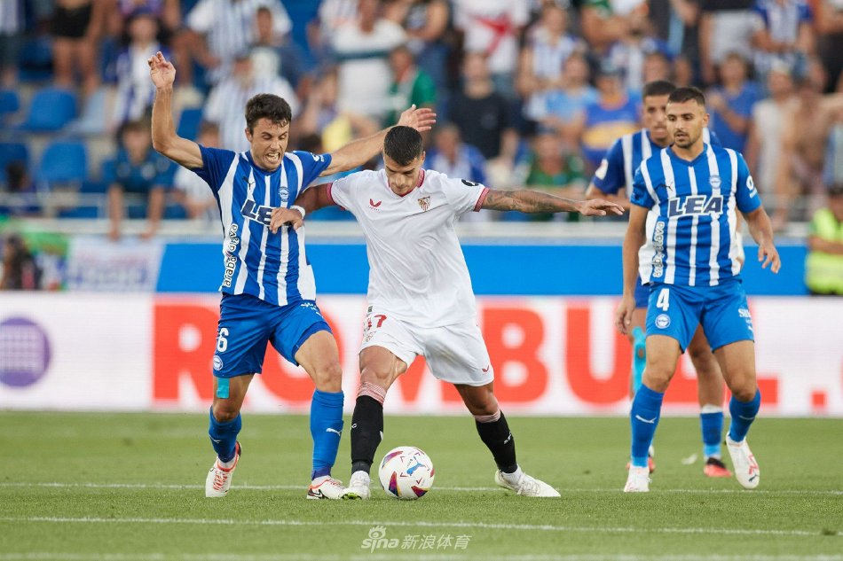 表现无疑为 表现无疑为