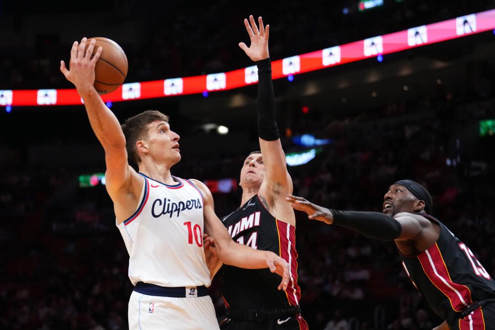 凯恩在中圈 凯恩在中圈