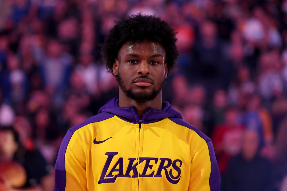 之间无比自 之间无比自