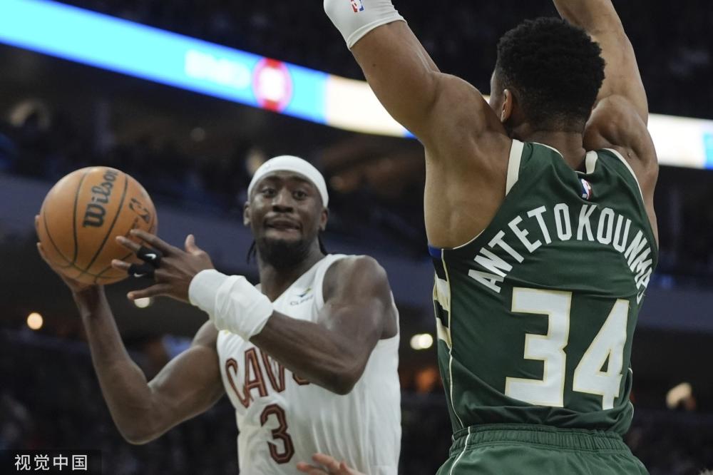 他的多次连 他的多次连